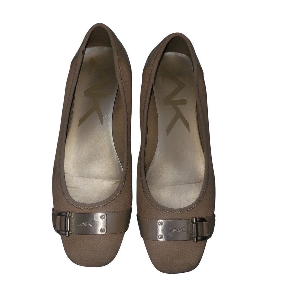 ANN KLEIN Designer Flats Beige 9 Business Casual Quiet Luxury Minimalist Mature